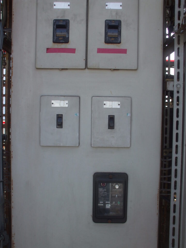 改修前(電灯盤No.1)