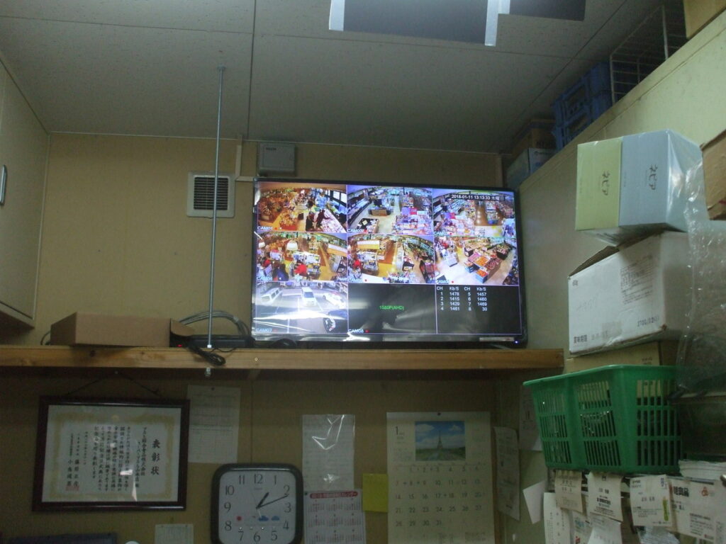 モニター